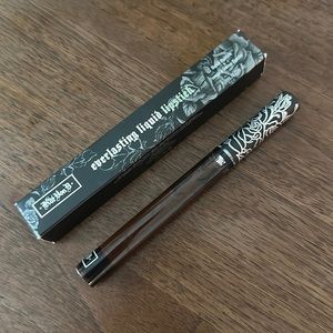 Kat Von D Everlasting Lipstick - NIB - Damned
